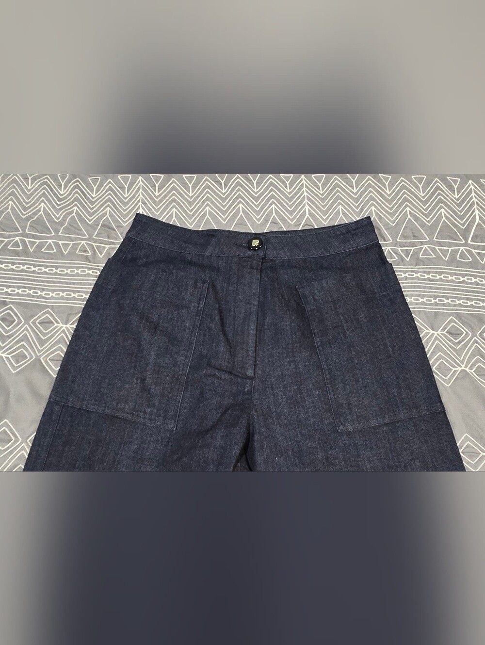 Kate Spade High Waisted Wide Leg Cropped Jeans Size 15/32 - Picture 5 of 8